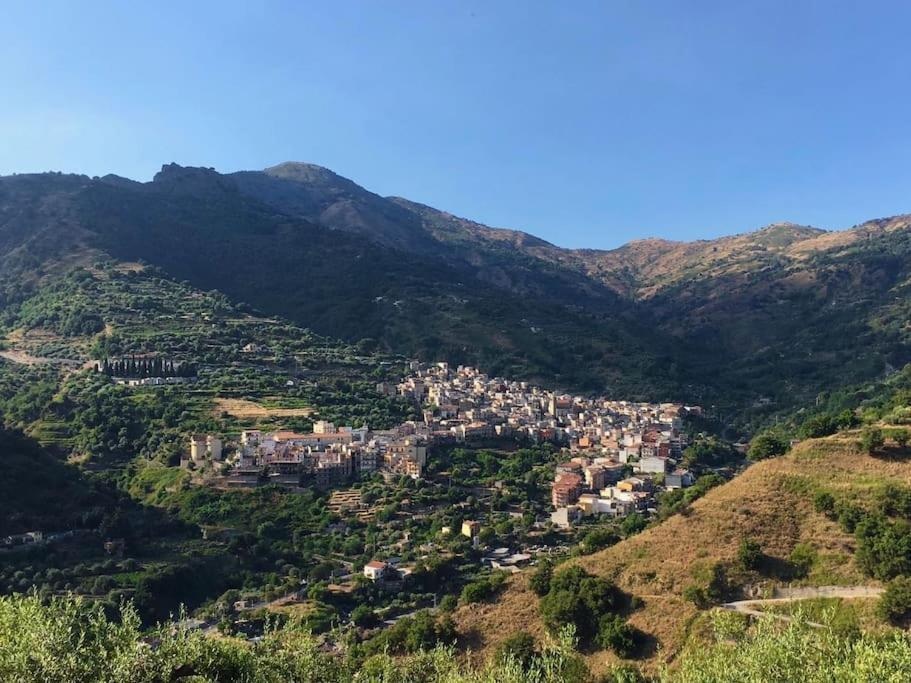 La Vecchia Cantina Graniti Esterno foto